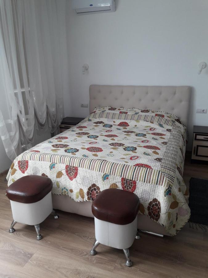 Appartamento Жк "Ривьера" Kiev Esterno foto